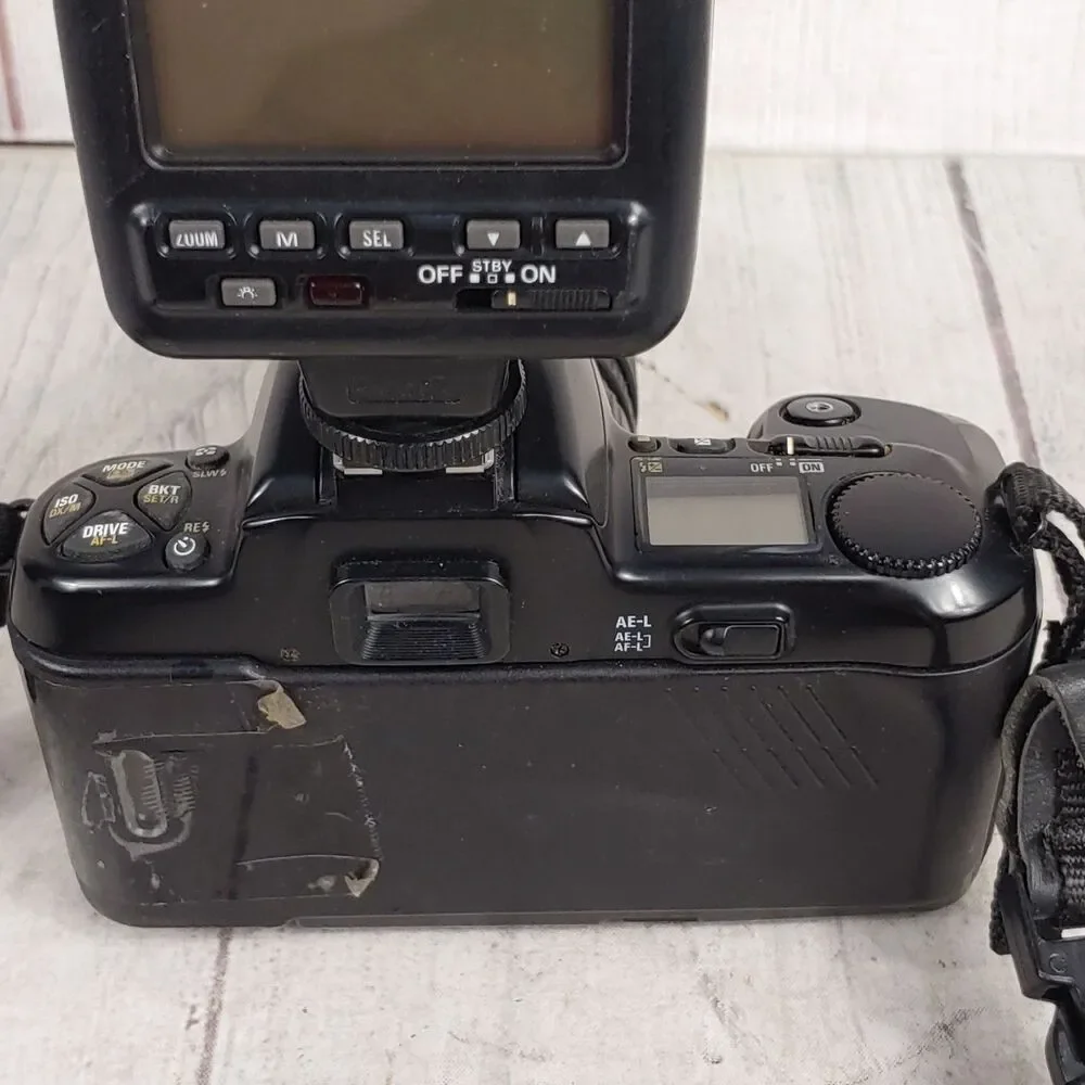 UNTESTED - Nikon N6006 AF Film Camera w/ Lens and Flash - PARTS OR REPAIR